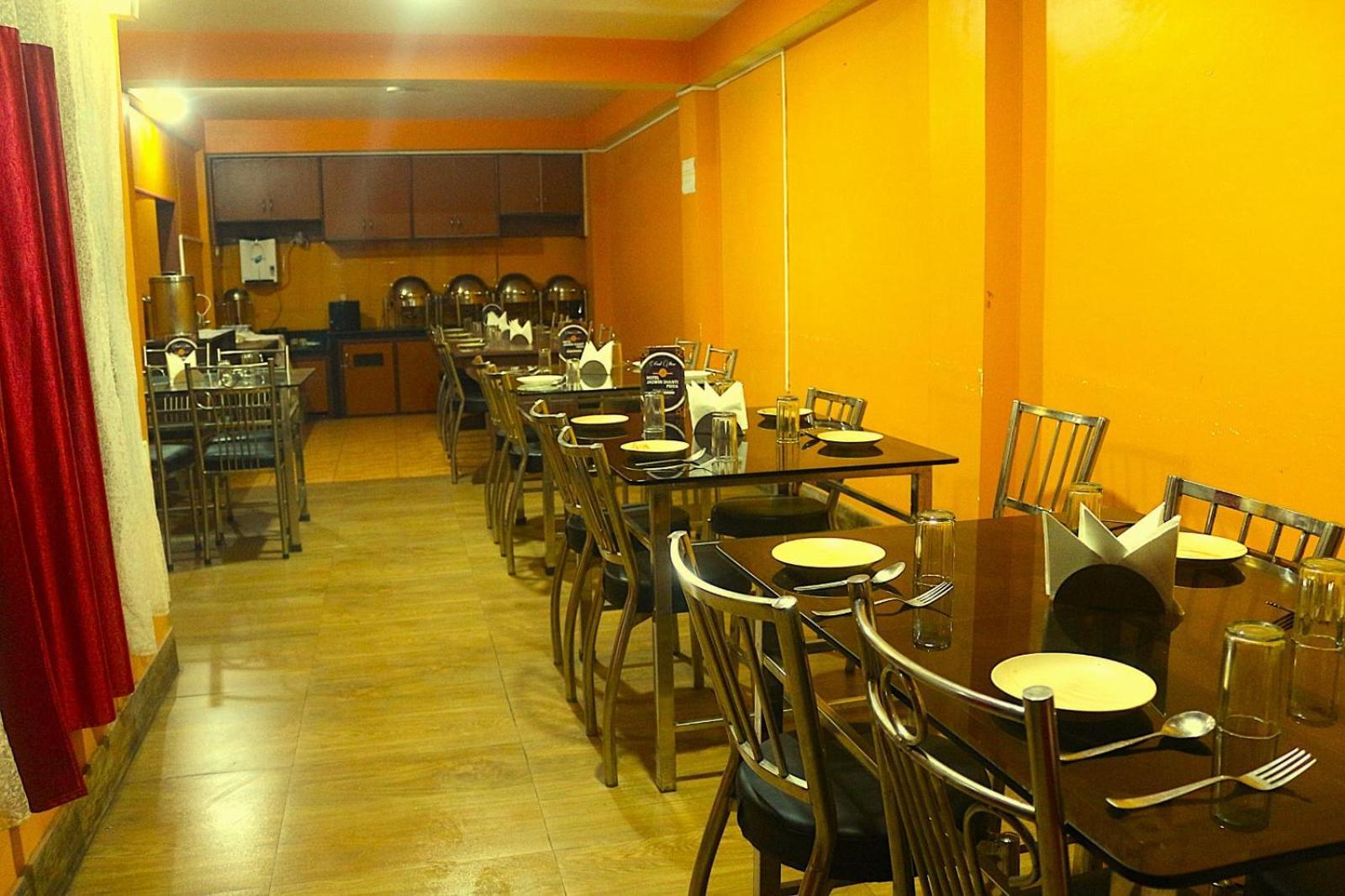 Hotel Jaswin Shanti Priya دارجيلنغ المظهر الخارجي الصورة
