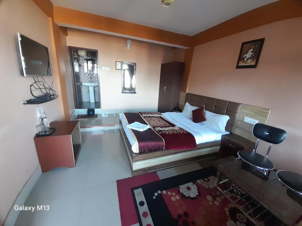 Hotel Jaswin Shanti Priya دارجيلنغ المظهر الخارجي الصورة